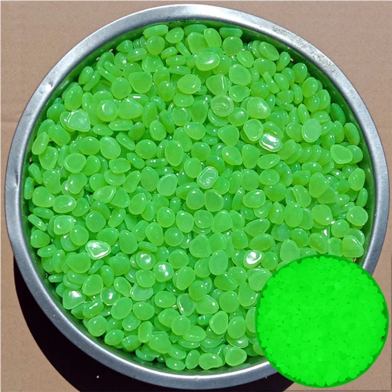 50Pcs Glow in the Dark Garden Pebbles For Sidewalk Garden Terrace Lawn Garden Patio Fish Tank Aquarium Decoration Glow Stone