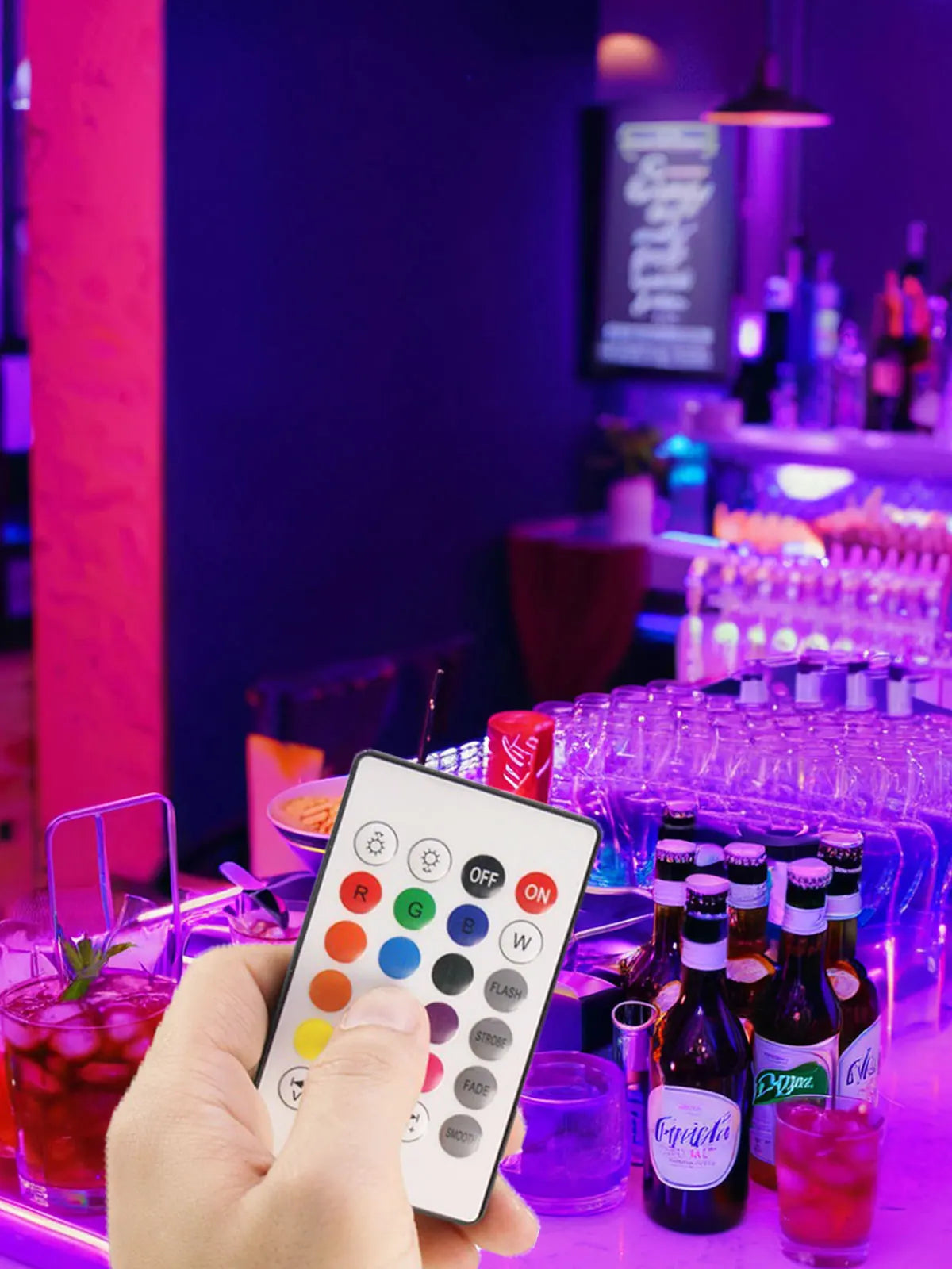 RGB Smart Bluetooth Speaker Music Bulb Colorful Stage Light Bulb With Remote Control E27  Led Dimmable Bulb For Home Party